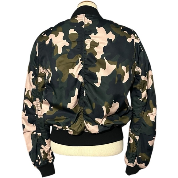 Topshop Camo MA1 Bomber Jacket Size 6 - Picture 4 of 5